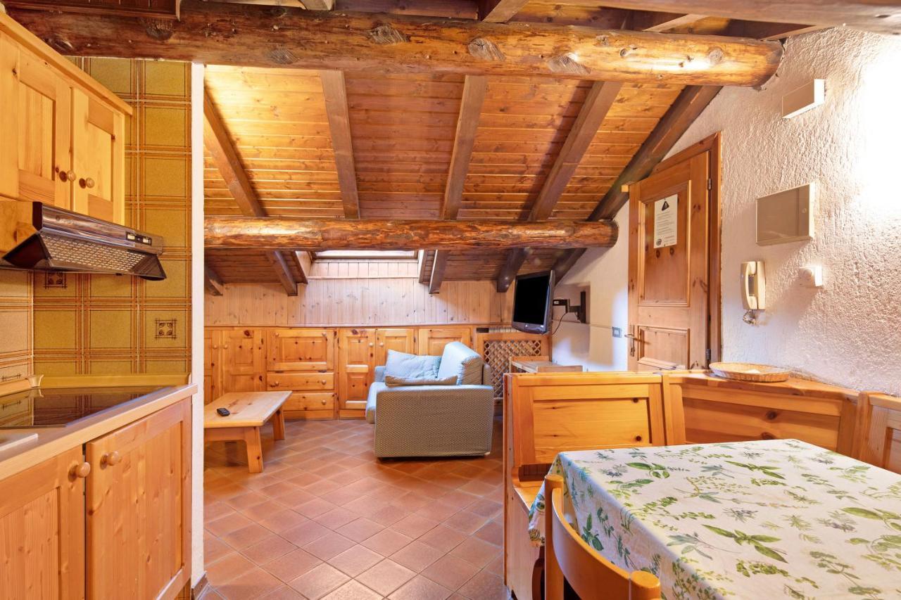 Chalet Meridiana Appartamento 11 Livigno Exterior photo